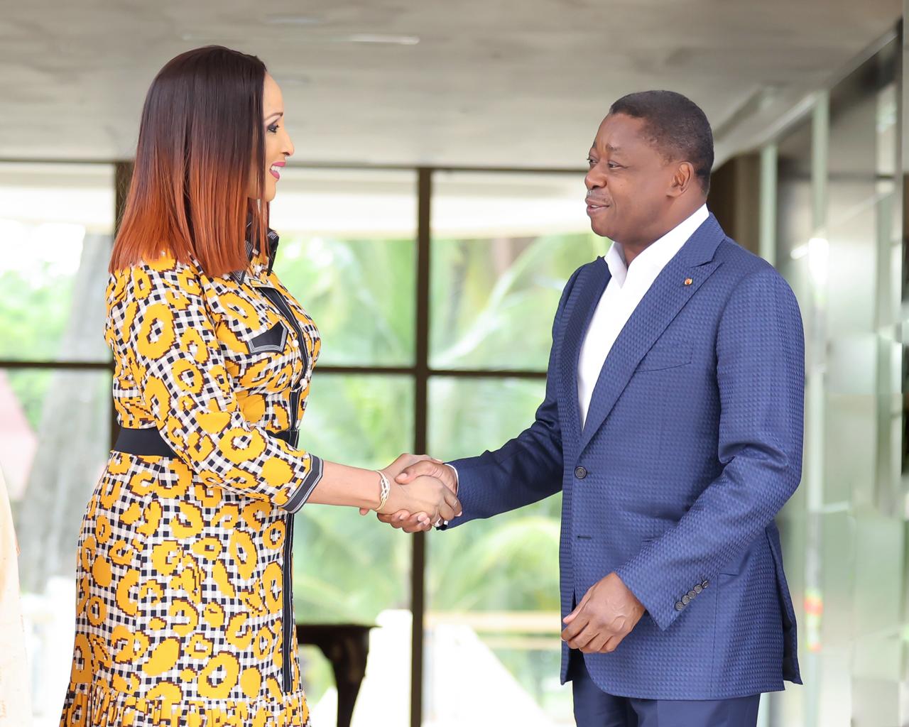 Premier sommet économique de l’Afrique de l’ouest :  un émissaire du Président nigérian apporte une invitation spéciale au  Président du Conseil Faure Gnassingbé